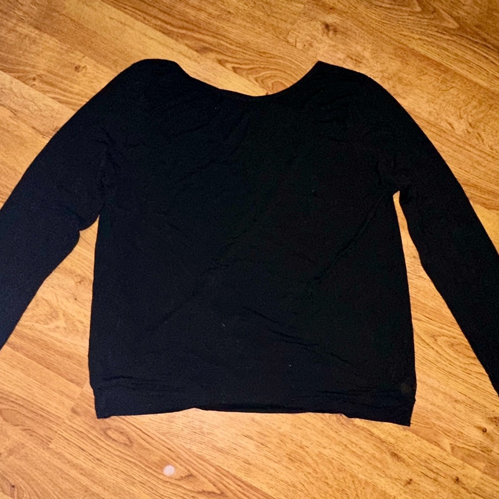 Women’s yoga top